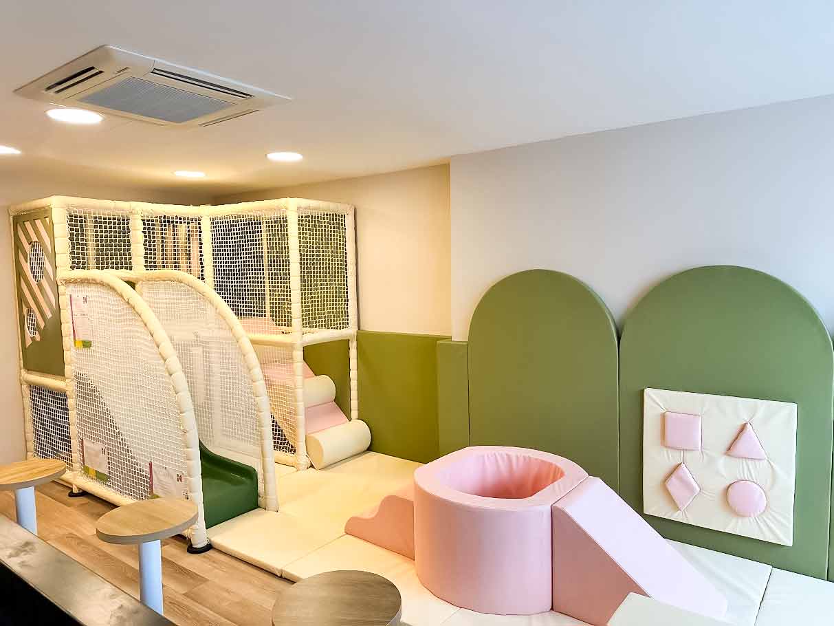 Top view of Moo Moo's play cafes, indoor soft play area.