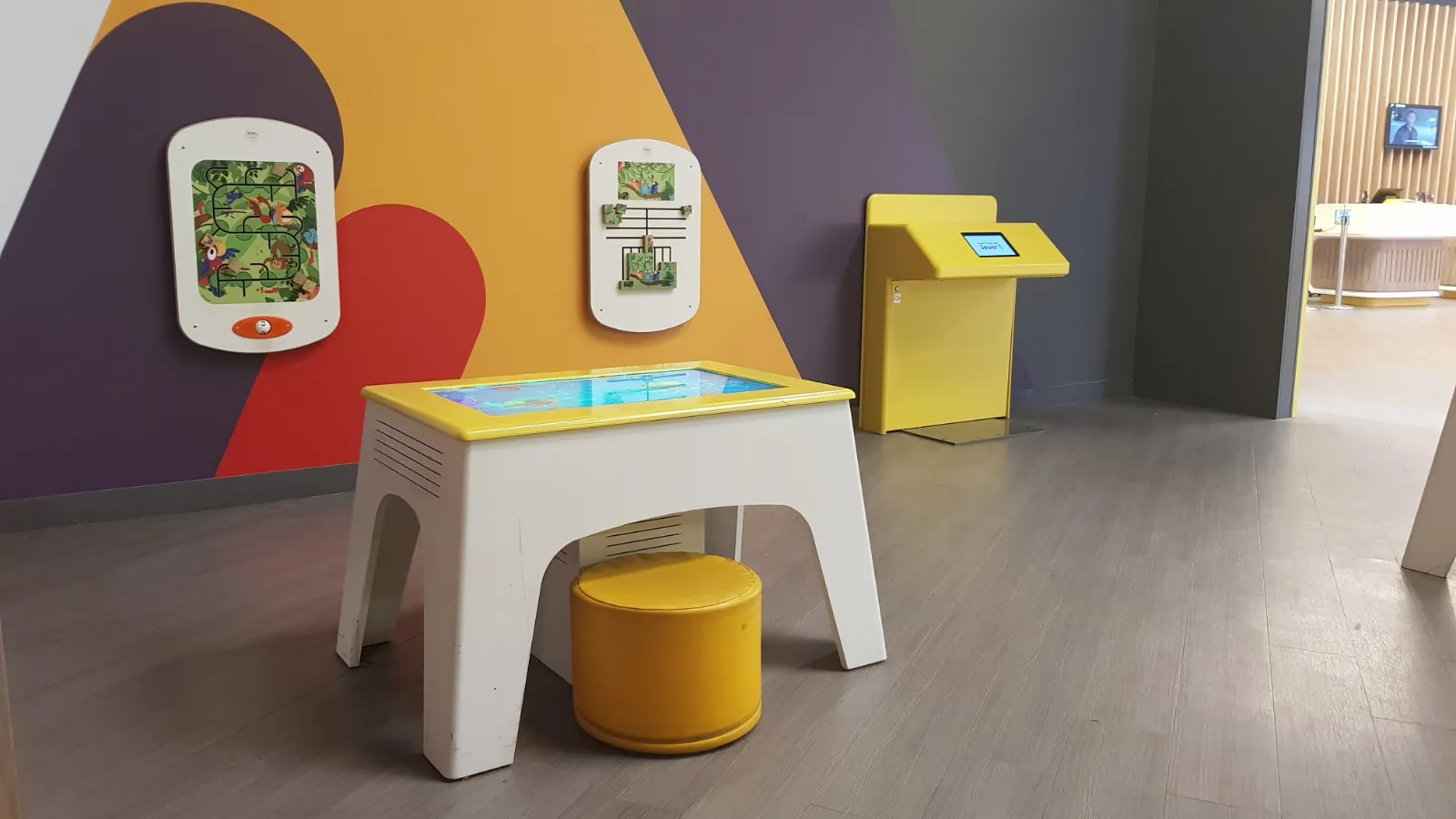 Kylii Touch Games Table